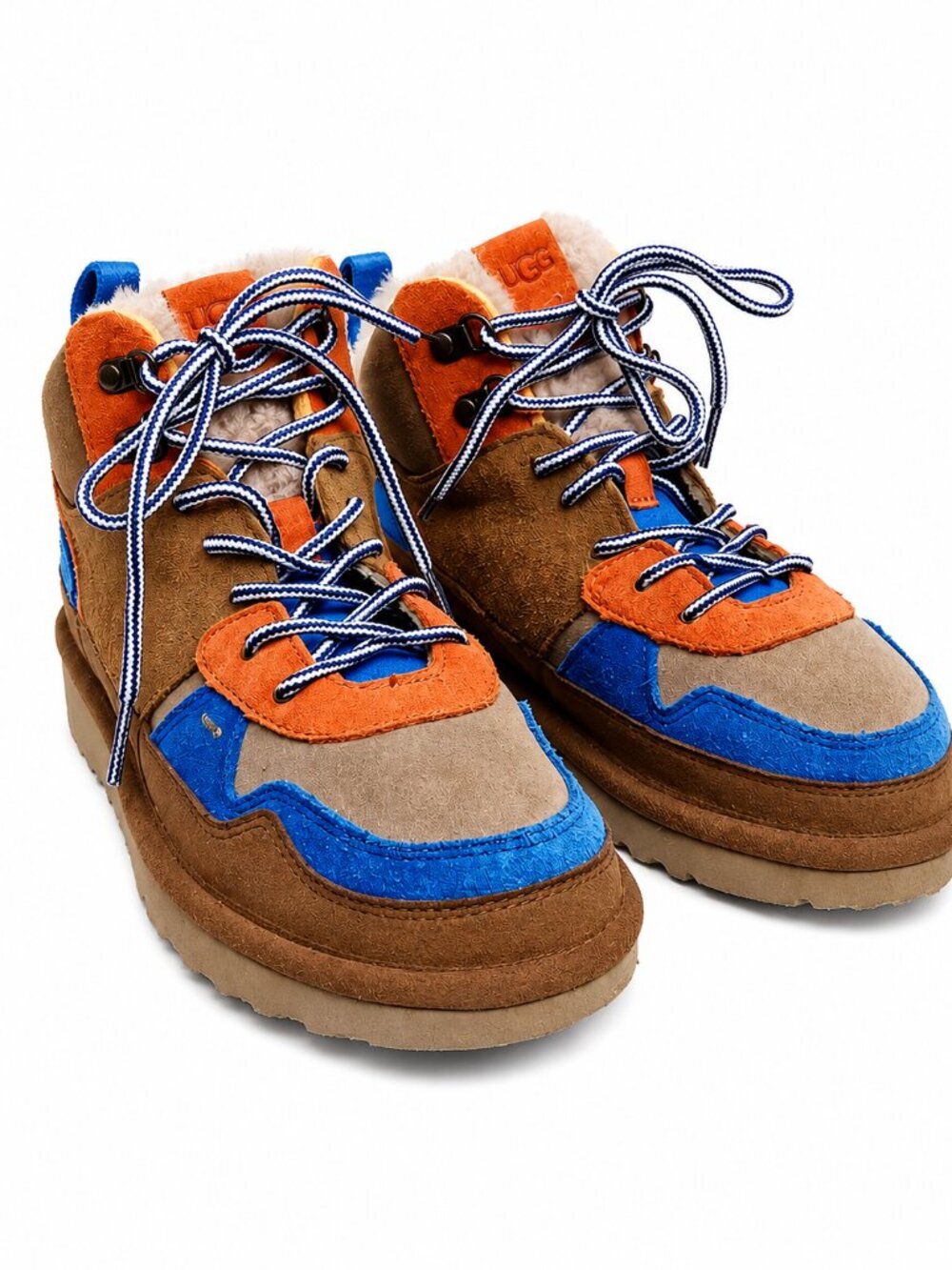 UGG Highland Hi Heritage Water Resistant suede Boots  size 6 youth multicolor